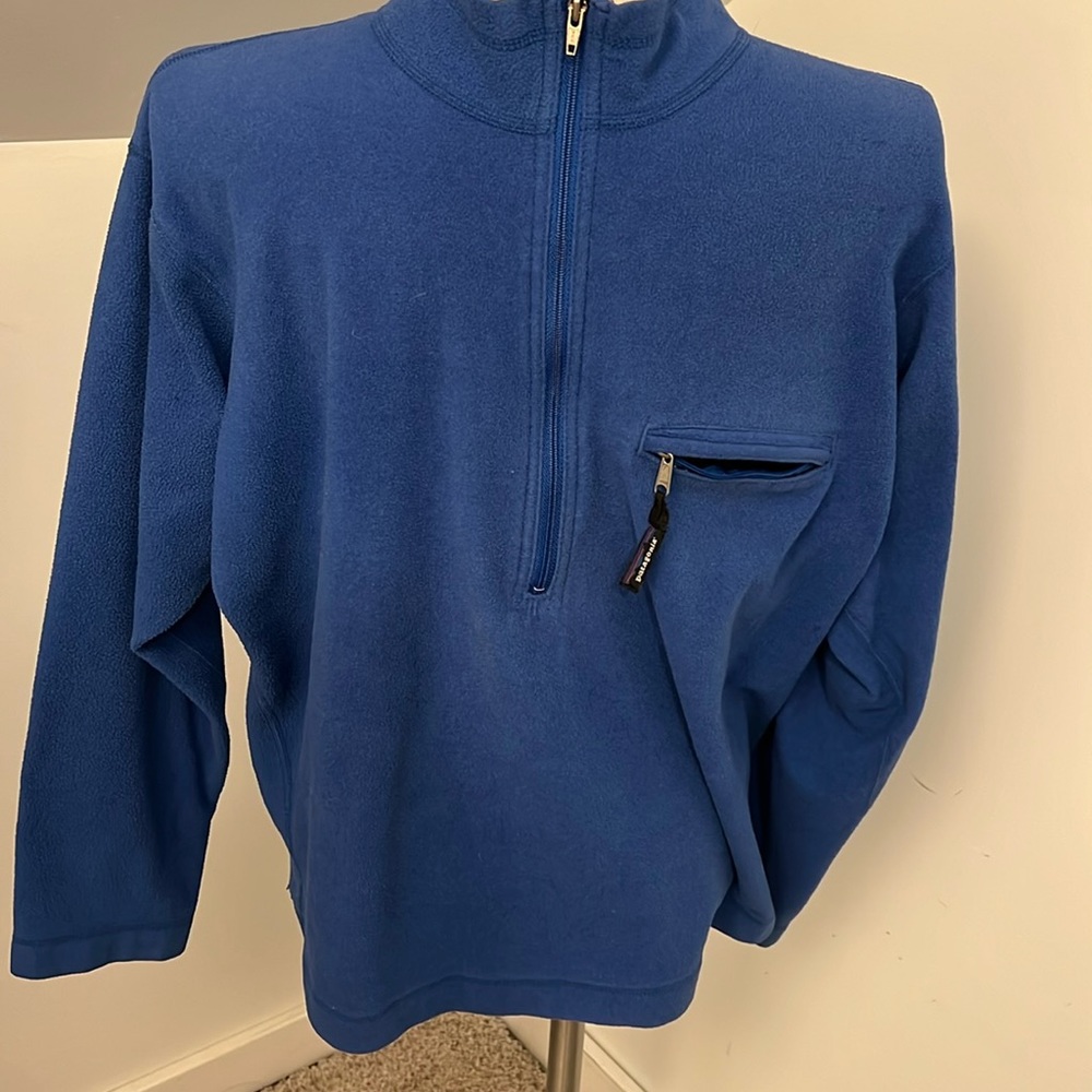 Patagonia boys large blue long sleeve fleece Shirt